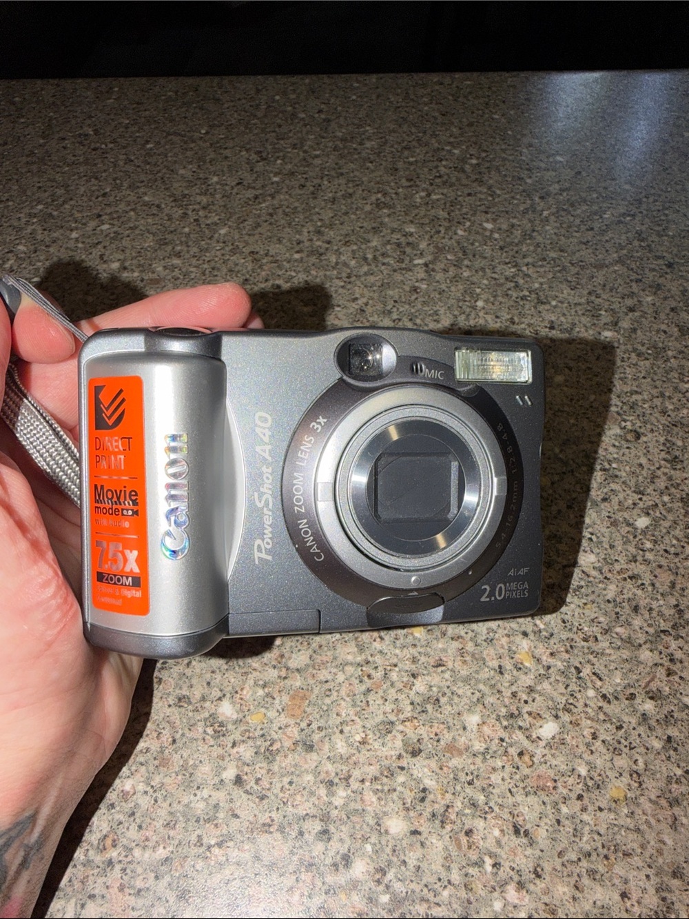 Canon PowerShot A40 Compact Digital Camera